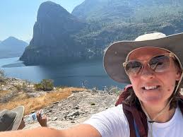 Hiking Wapama Falls in Yosemite National Park