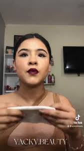 😨😻Les muestro cómo los productos de la nueva línea de Vogue Cosméticos  Vogue Cosméticos México son resistentes al agua y te pueden durar hasta 36  horas. 💗✨ Recuerda que los puedes conseguir en ...