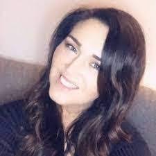 Gail Callan's Instagram, Twitter & Facebook