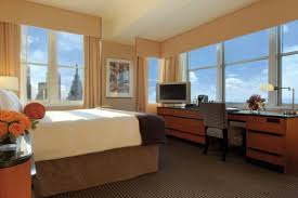 Reading terminal market is minutes away. Alexander Inn Cara Europe