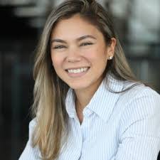 Sonja Paulson's Instagram, Twitter & Facebook