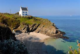 In boetiek b&b bed and breakfast vue de mer kan je terecht voor een heerlijke actieve of eerder passieve vakantie vol zon, zee en zuiderse geuren en smaken. Villa De Jade Cernee Par La Mer Vue Imprenable A Le Palais