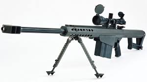 Había armas de francotiradores, de largo alcance y altísima peligrosidad. Calibre 50 El Fusil Favorito De Los Narcos Un Arma De Guerra Utilizada En Irak Y Afganistan