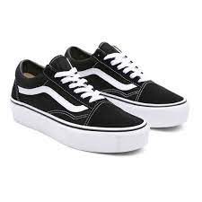 First known as the vans #36, the old skool debuted in 1977 with a unique new addition: Platform Old Skool Schuhe Schwarz Vans