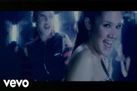 Akan ku tersedar mungkin kerana kau aku dapat merasa. Ternyata Lagu Teman Tapi Mesra Sudah Dicover Oleh Girlband Luar Negeri Tampang Com