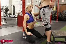 Fit Blonde Teen Kenzie Reeves Rides On Top Of Her Trainer At The Gym -  FAPCAT