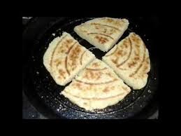 خبز طاجين كسرة ملثوثه Youtube Food Waffles Breakfast