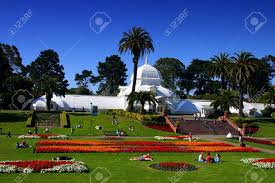 The conservatory of flowers, located in golden gate park, transports you from the city to a tropical rain forest, minus. Conservatory Of Flowers In Der Golden Gate Park In San Francisco Kalifornien Lizenzfreie Fotos Bilder Und Stock Fotografie Image 686198