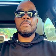 Brian Eaton (@bscheat)