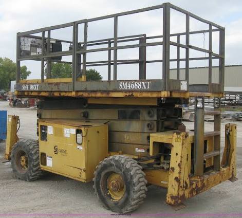 Grove SM4688 Aerial Lift