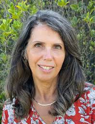 Karen Pickles's Instagram, Twitter & Facebook