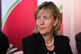 Portugal proposes Maria Luís Albuquerque as candidate for European  Commissioner