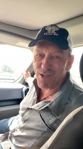 Messing with the two gator legends, Mr. Troy and Mr. Daniel! #swamppeople  #humor #alligator