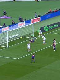 UN GOL CON EL CORAZÓN. UN GOL, EL DE EWA PAJOR, CON EL ESCUDO DEL @fcb... |  TikTok