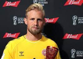 كما أنه عادةً ما يطلق عليه بين كرة القدم، ومن المقرر أن يستضيف هذا الملعب التاريخي لبريطانيا مباراتي نصف النهائي ولقاء. Ù…Ø¨Ø§Ø±Ø§Ø© Ø§Ù„Ø¯Ù†Ù…Ø§Ø±Ùƒ ÙˆÙƒØ±ÙˆØ§ØªÙŠØ§ Ø¨Ø·ÙˆÙ„Ø§Øª