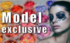 12 Colors Eco-Friendly Cosmetic Glitter, Non-Toxic Festival Glitter for  Nails, Hair, Eye Makeup, DIY Art 12 Colors Foil Flakes-A : Amazon.co.uk:  Beauty