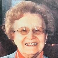 Anne Straub's Instagram, Twitter & Facebook