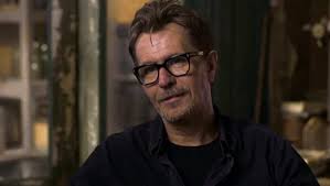 Amazon.com: Dawn of the Planet of the Apes [Blu-ray] : Reeves, Matt,  Clarke, Jason, Oldman, Gary, Acevedo, Kirk, Greer, Judy, Russell, Keri,  Serkis, Andy, Kebbell, Toby, Smit-McPhee, Kodi, Rankin, Kevin, O'Donnell,  Keir: