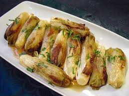 Endives Braisees La Recette Facile Par Toques 2 Cuisine Recette Endive Endives Braisees Recettes De Cuisine