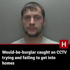 They're both battling for the same seat 🥊🥊