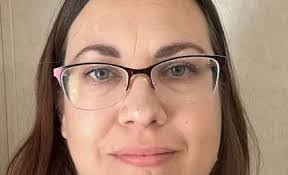 Erin Borman's Instagram, Twitter & Facebook