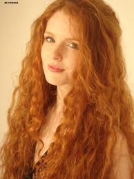 Red Heade Irish Woman Irish Girl With Long Red Hair Long Hair Styles Beautiful Long Hair Redheads Freckles