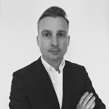 I'm very happy to announce that I have finished my master degree at EUFH.