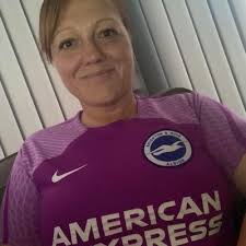 Sarah Pardoe (@MrsPea75)