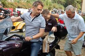 Check spelling or type a new query. Motoros Felvonulas A Peto Intezet Diakjainak Csaladbarat Ujbuda
