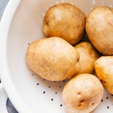 We spoke with chefs to learn their top recommendations for the best waxy, a little starchy (but not too much so) and a tiny bit sweet, yukon gold is the ideal variety for creamy mashed potatoes, says chef adrienne. Baked Potato Ready In Half The Time Chelsea S Messy Apron