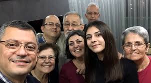 Özgür özel , 21 eylül 1974 tarihinde manisa 'da doğmuştur. Chp Grup Baskanvekili Ozgur Ozel Roportaji