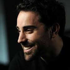 Eric Rea's Instagram, Twitter & Facebook