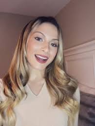 Gracie Chamberlain's Instagram, Twitter & Facebook