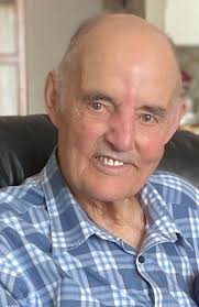 Clifford Holt Obituary