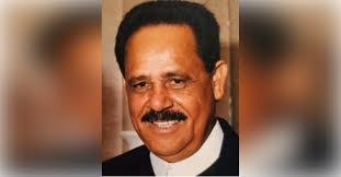 Ada Arroyo's Instagram, Twitter & Facebook