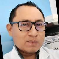 30+ perfiles de «Roberto Chi»