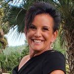 Diane Biddinger's Instagram, Twitter & Facebook