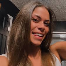 Haeleigh Ebert 🌻 (@H_Ebess)