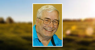 Terry Knutson's Instagram, Twitter & Facebook