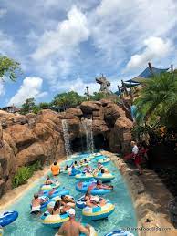 Typhoon Lagoon Vs Blizzard Beach Which Disney Water Park Is Worth Your Non Park Day The Disney Food Blog