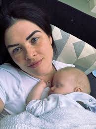 Stefanie Mckenzie's Instagram, Twitter & Facebook