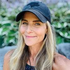 Andrea Feldman 🦋 (@itsandreafeldman) • Instagram photos and videos