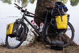 Location et vente de voiture d'occasion abidjan. Test Les Velos De Voyage Riverside Touring Decathlon