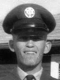 Dixie Couch's Instagram, Twitter & Facebook