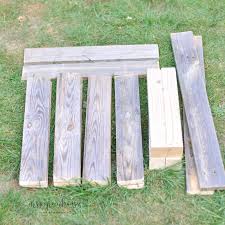 Posted on may 3, 2019 von gioia updated on may 7, 2019. Palettentisch Fur Den Garten Selber Bauen Mit Anleitung Mrsgreenhouse