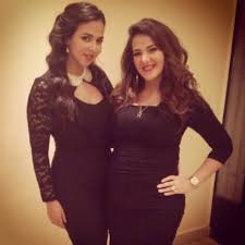 Emy أيمي سمير غانم واختها دنيا Arab Celebrities Egyptian Actress Arab Women