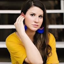 Tara Welch's Instagram, Twitter & Facebook