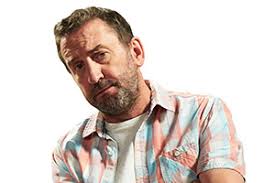 Lee Mack features