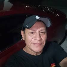 Gerardo Puente updated his profile picture.