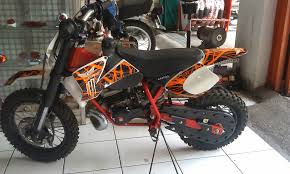 Full view honda beat street 2018 warna putih. Modifikasi Motor Untuk Anak Anak Modifikasi Motor Terbaru 2021